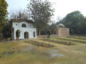 Mosque & four walls of an enclosed garden with its entrance, Lodi Garden