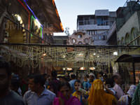 Outside view of the Shri Bankey Bihari Temple