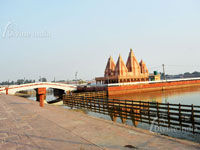 Sarveshwar Mahadev Temple at Brahma Sarovar Kurukshetra