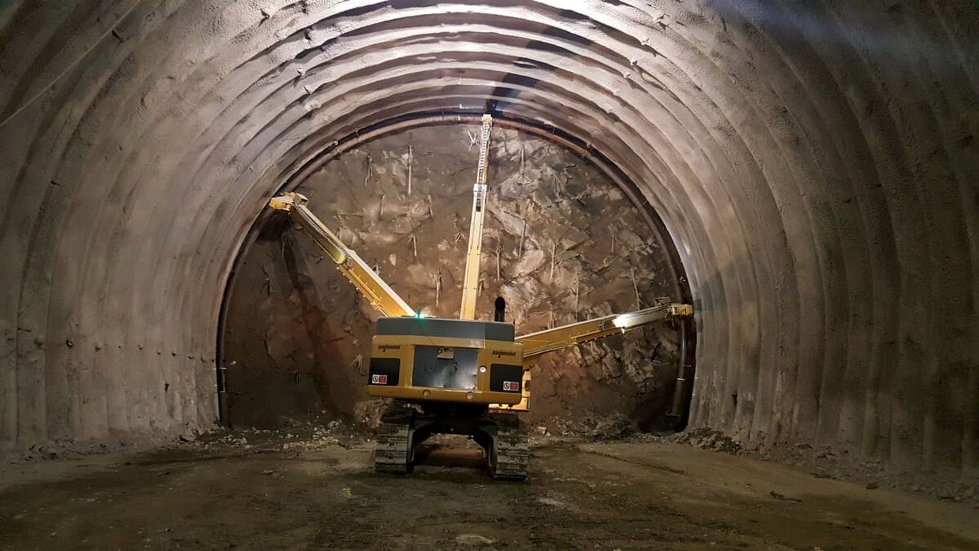 สัมมนาออนไลน์: เสริมแกร่งงานอุโมงค์ ด้วยโซลูชันสติลไฟเบอร์ 🛠️🏗️