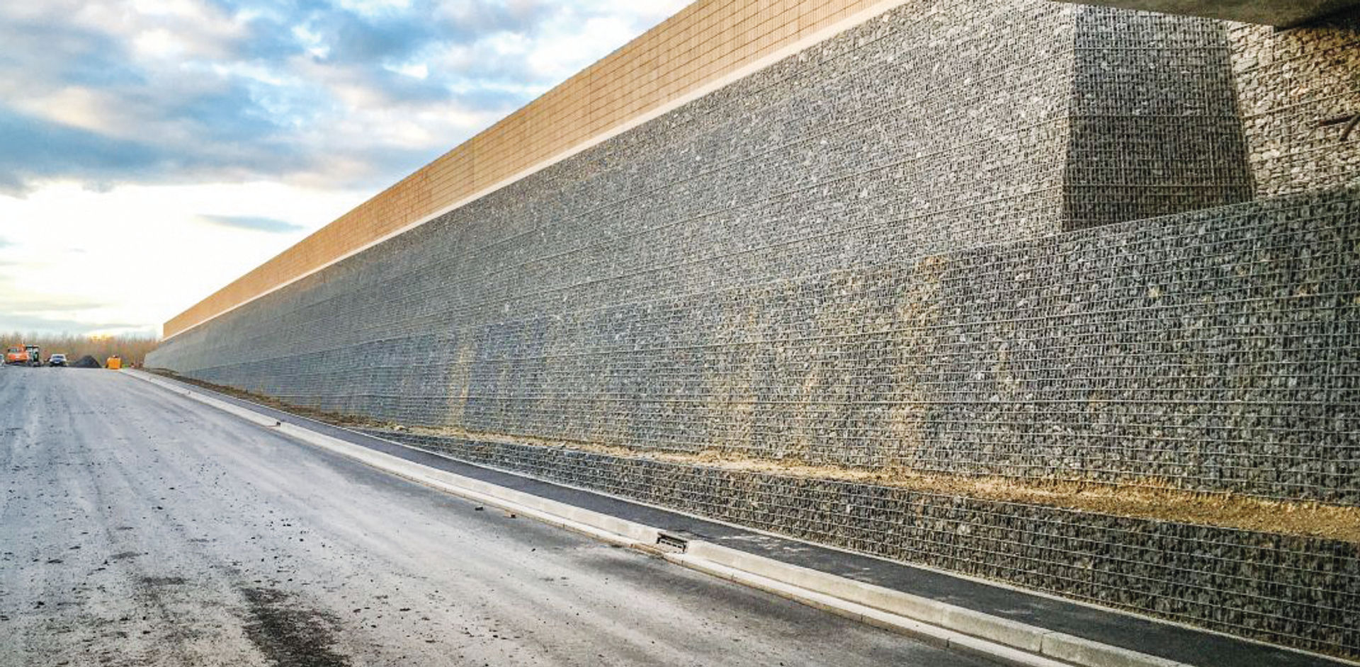 Sustainable Slope Reinforcement with TerraMesh