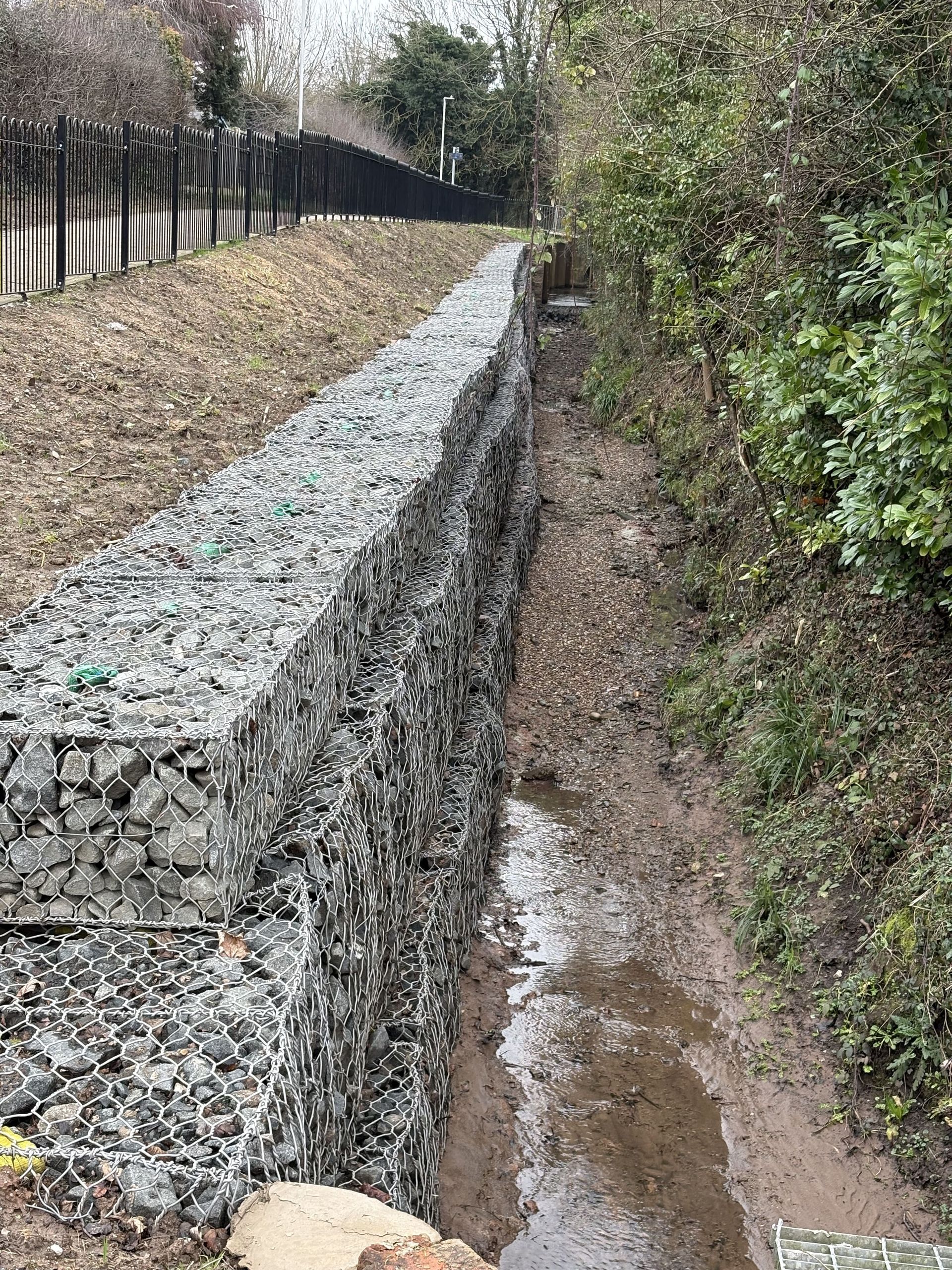 Riverbank Stabilisation Using Pre-Filled Gabion Baskets in Nottinghamshire
