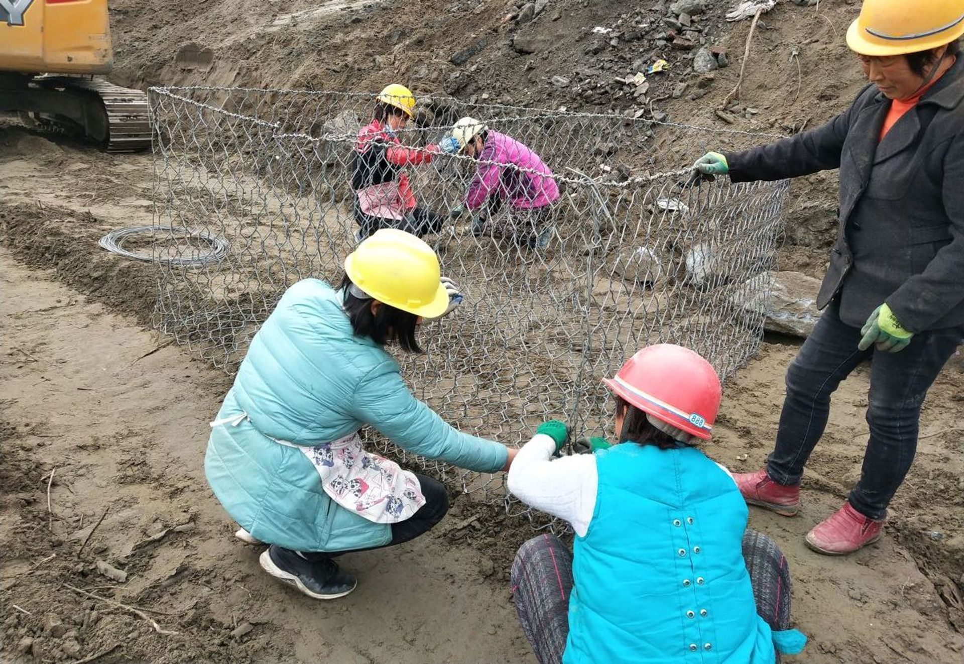 汉江白河(夹河)水电站边坡加固防护项目