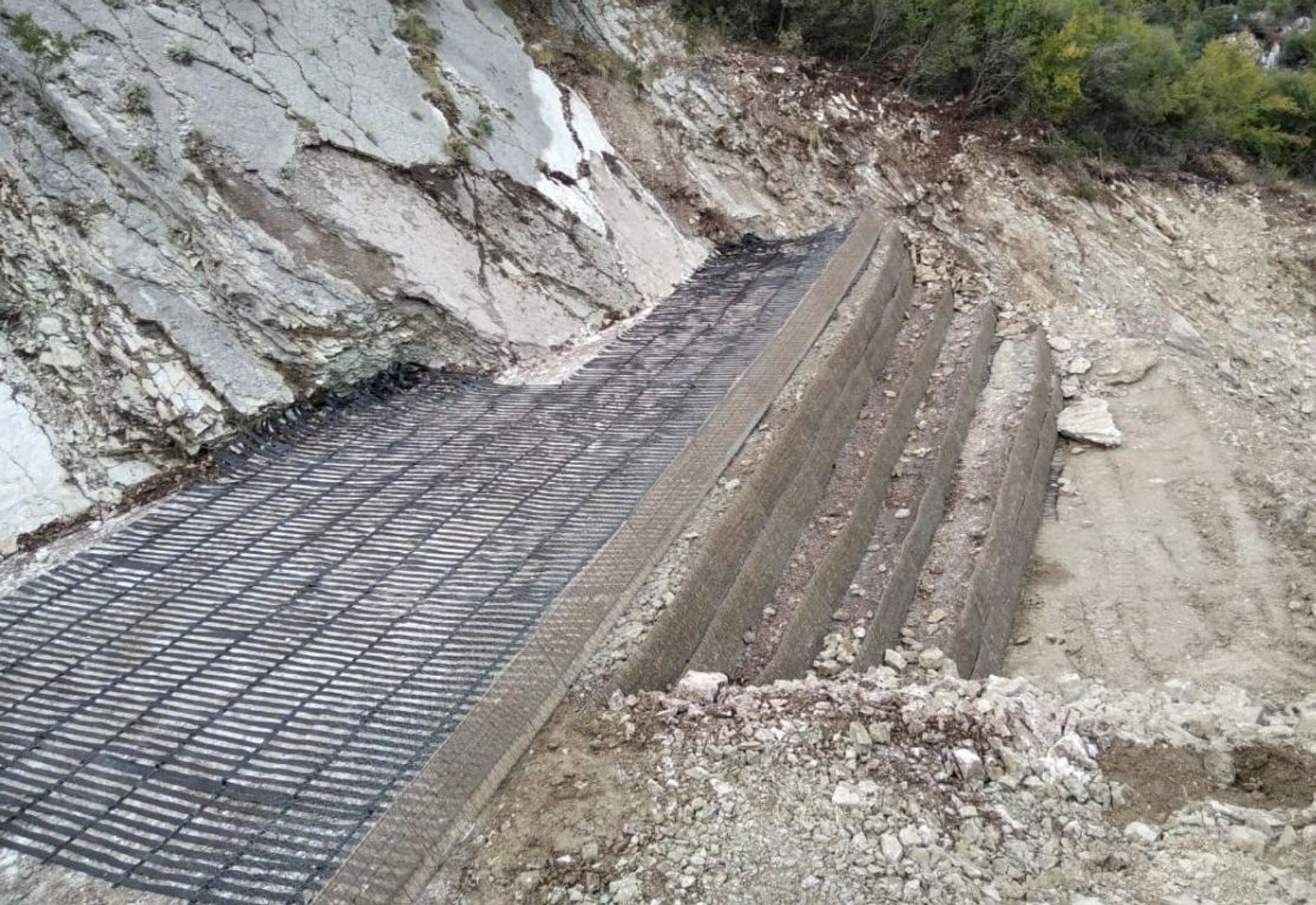 ROAD DELVINE KARDHIQ LOT 6
