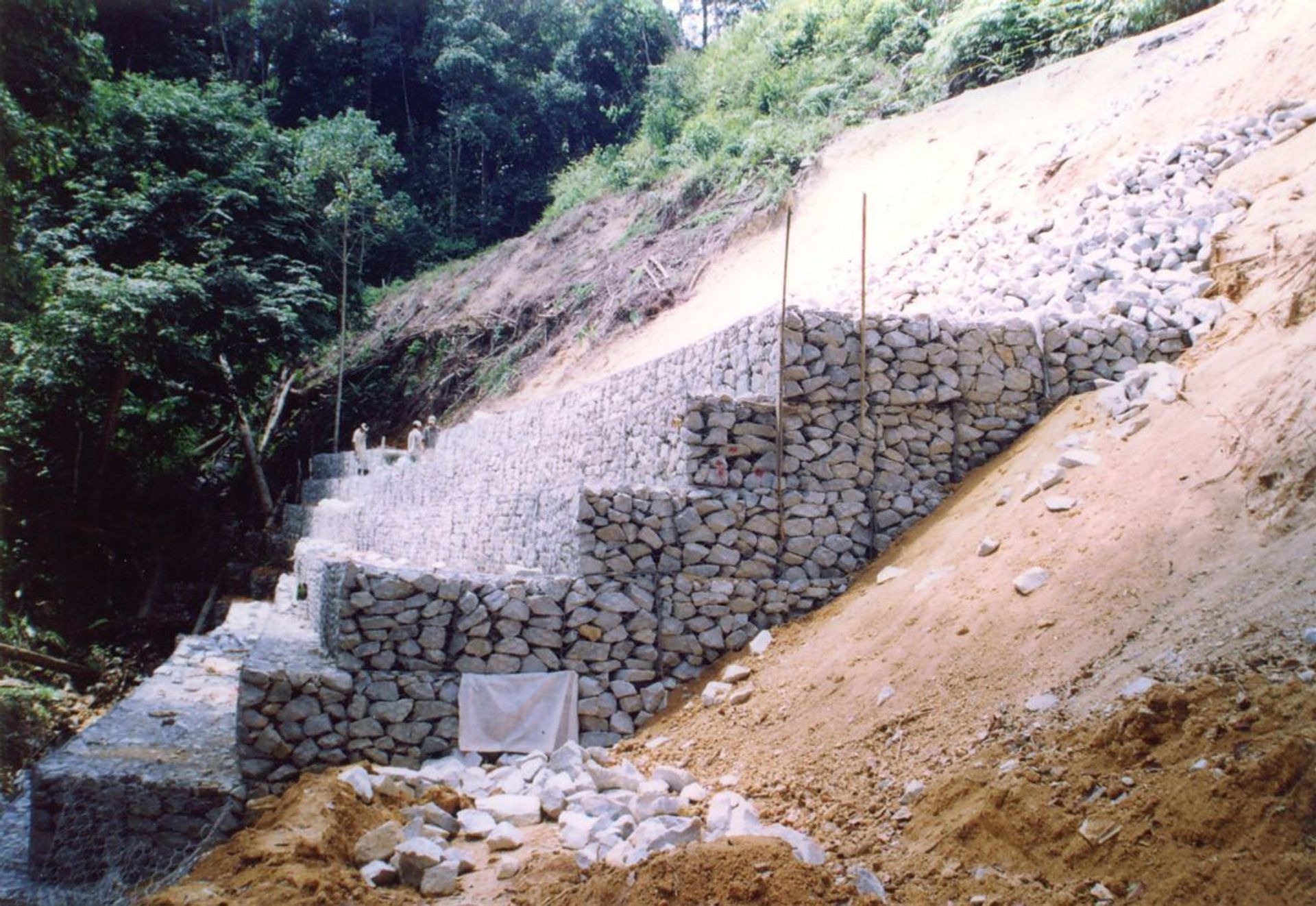 SLOPE STABILIZATION & PROTECTION AT JELEBU, SEREMBAN, N.SEMBILAN