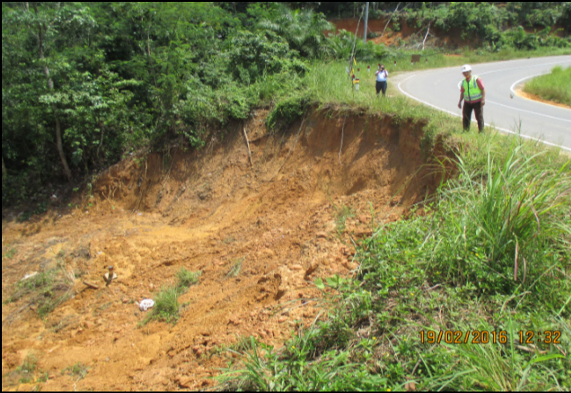 RETAINING WALL FOR LANDSLIDE MITIGATION, JAMBI