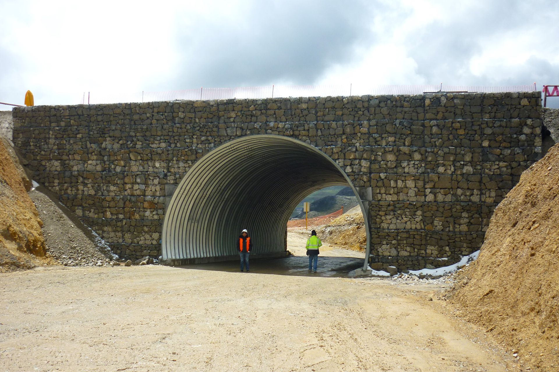 MURO TERRAMESH® SYSTEM ACCESO VARIANTE 32