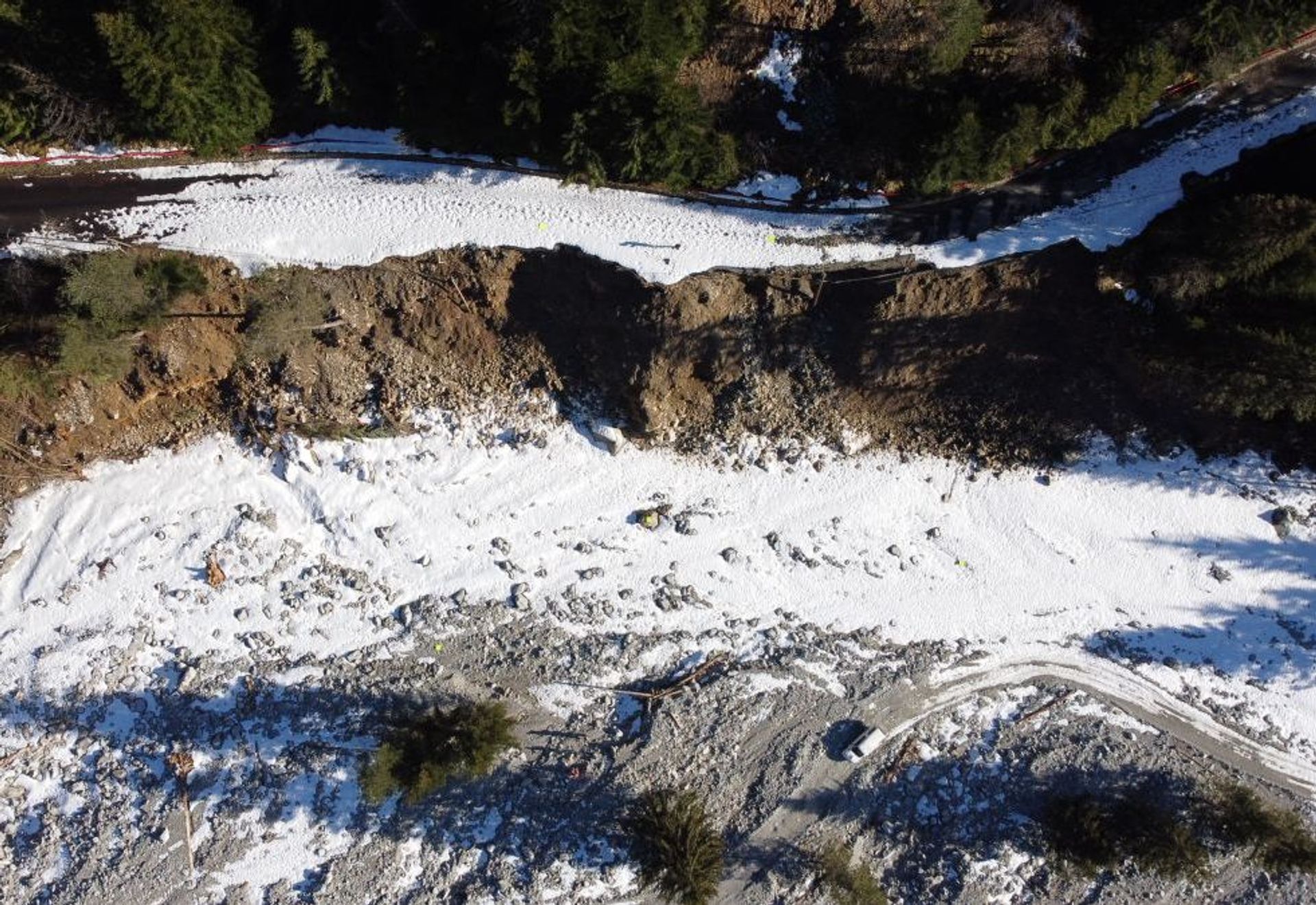 ROUTE D’ACCÈS AU BORÉON-TEMPÊTE ALEX OCTOBRE 2020 : GLISSEMENT 2