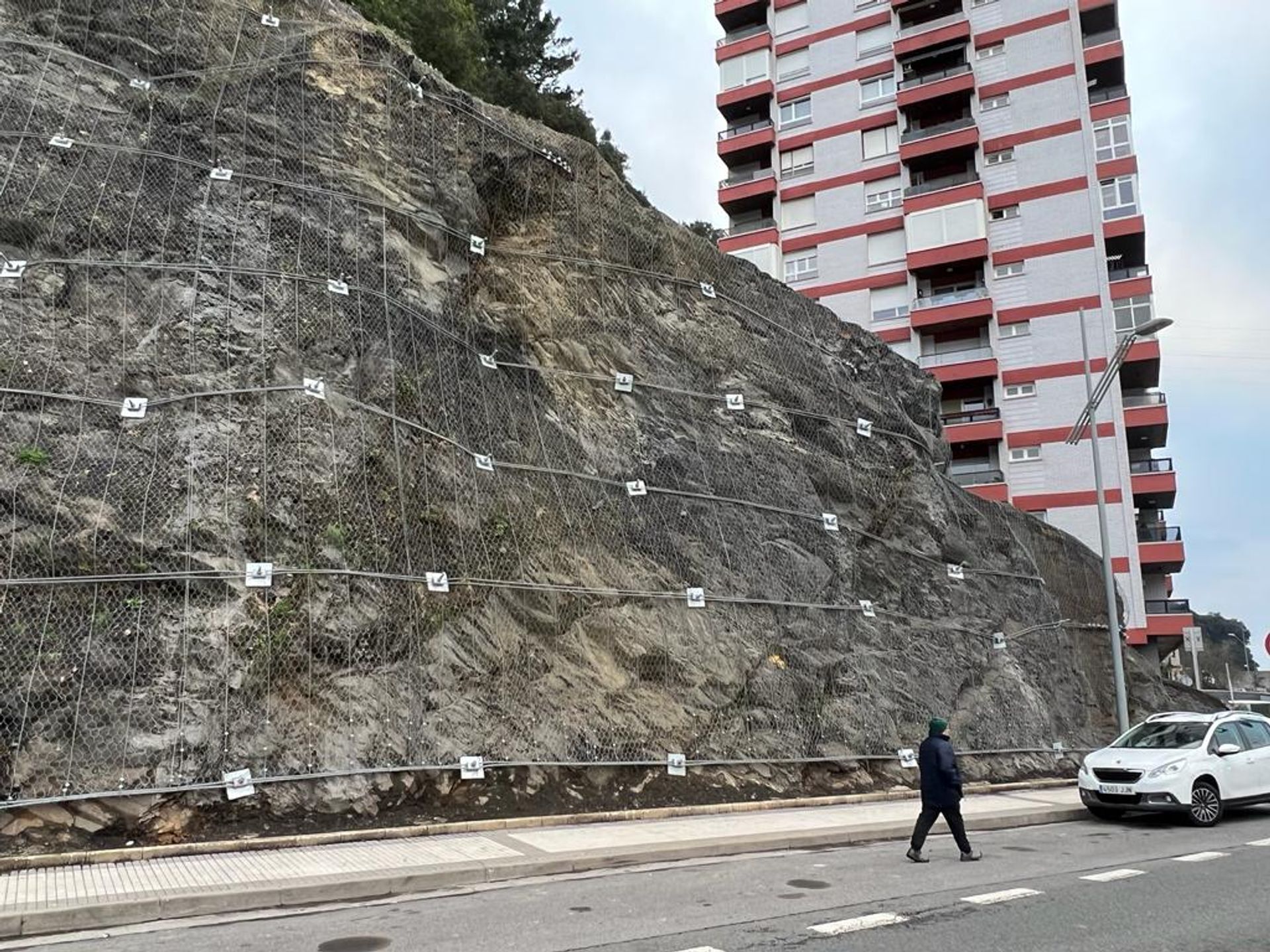 ESTABILIZACIÓN DE TALUD EN MUTRIKU
