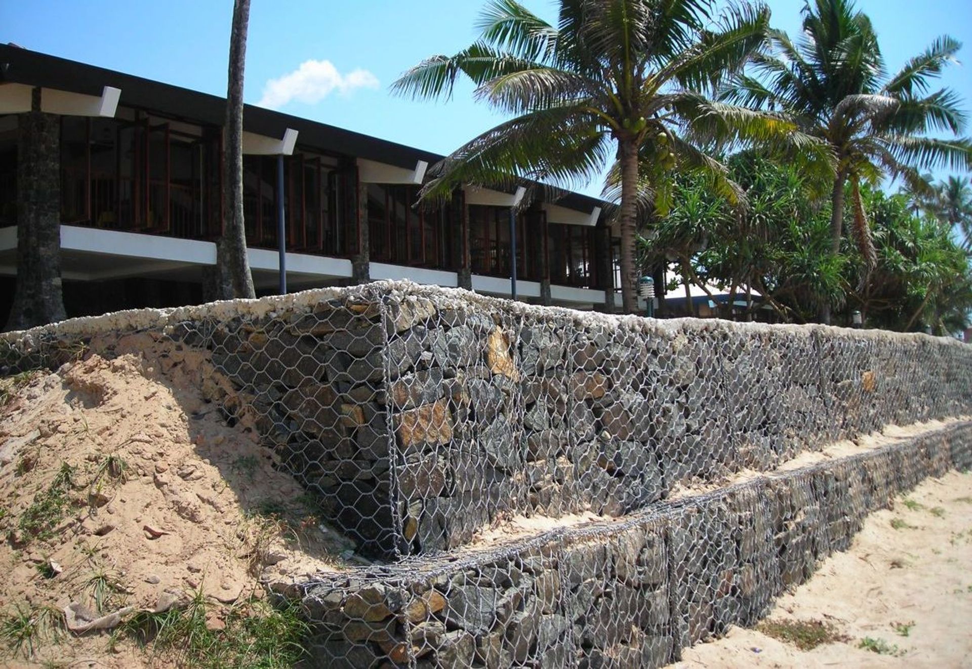 KOGGALA BEACH HOTEL RETAINING WALL  