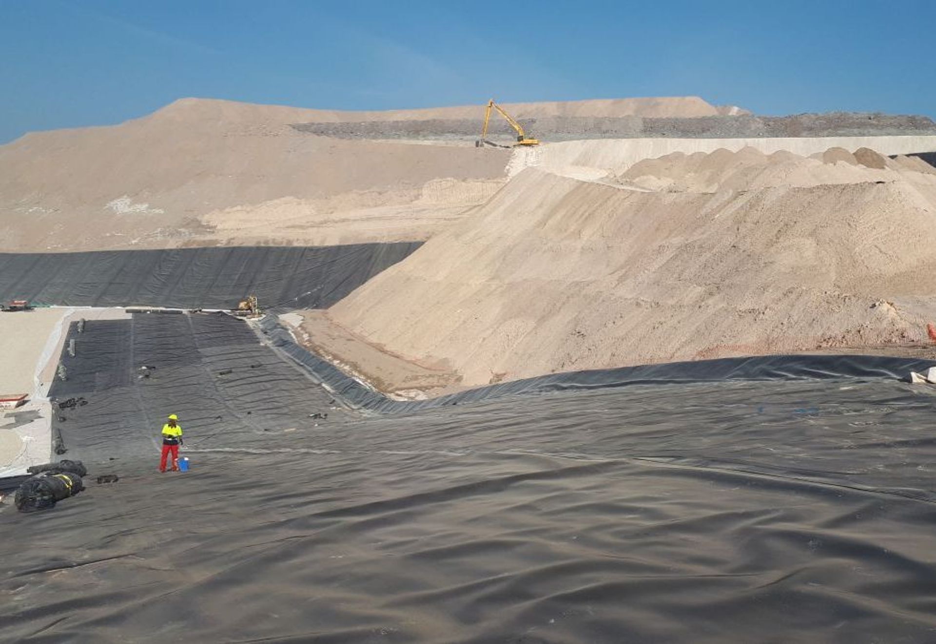 PROYECTO DE AMPLIACIÓN FUSTARET