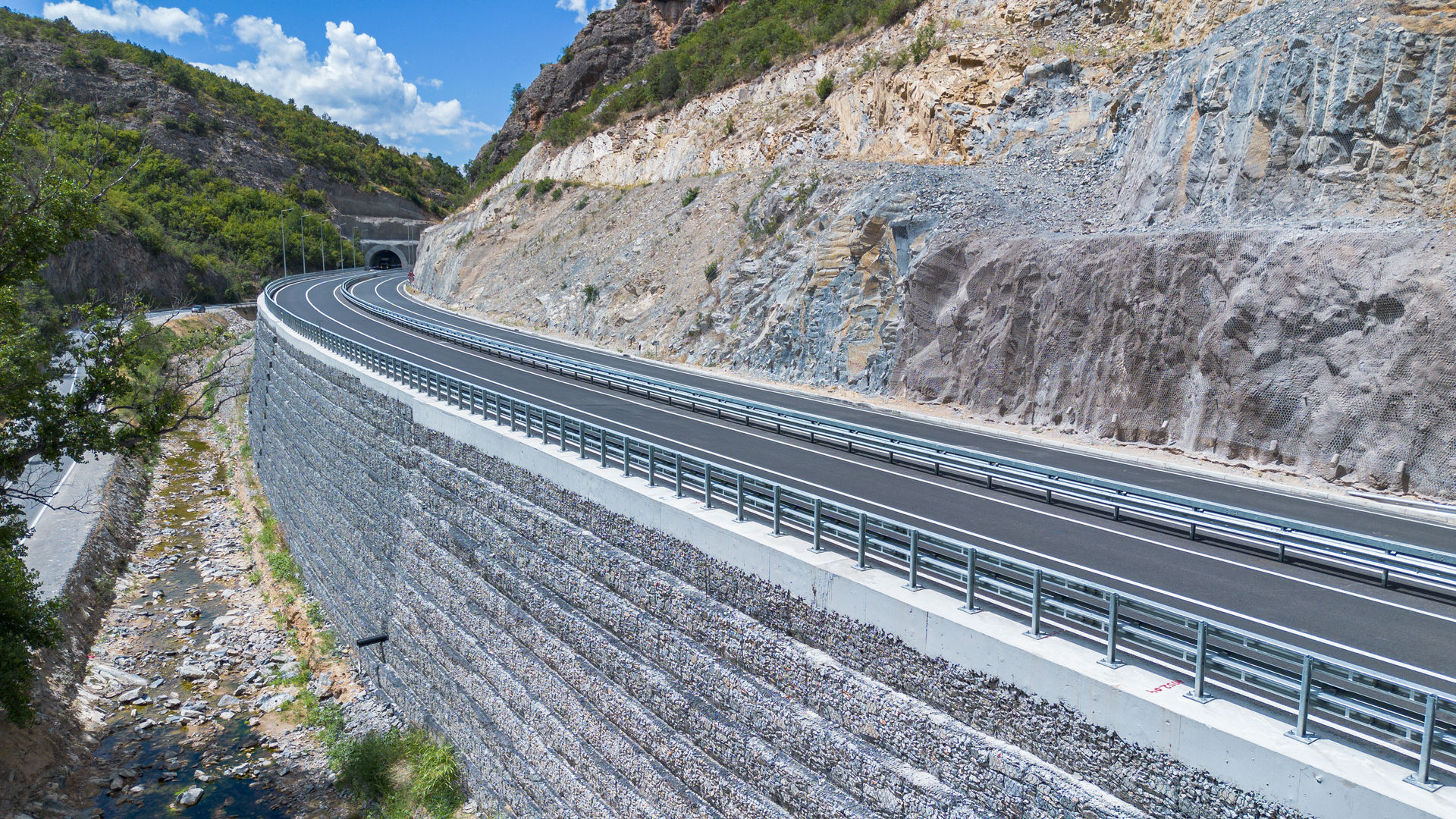 A1 Gradsko–Drenovo expressway - Farish–Drenovo section