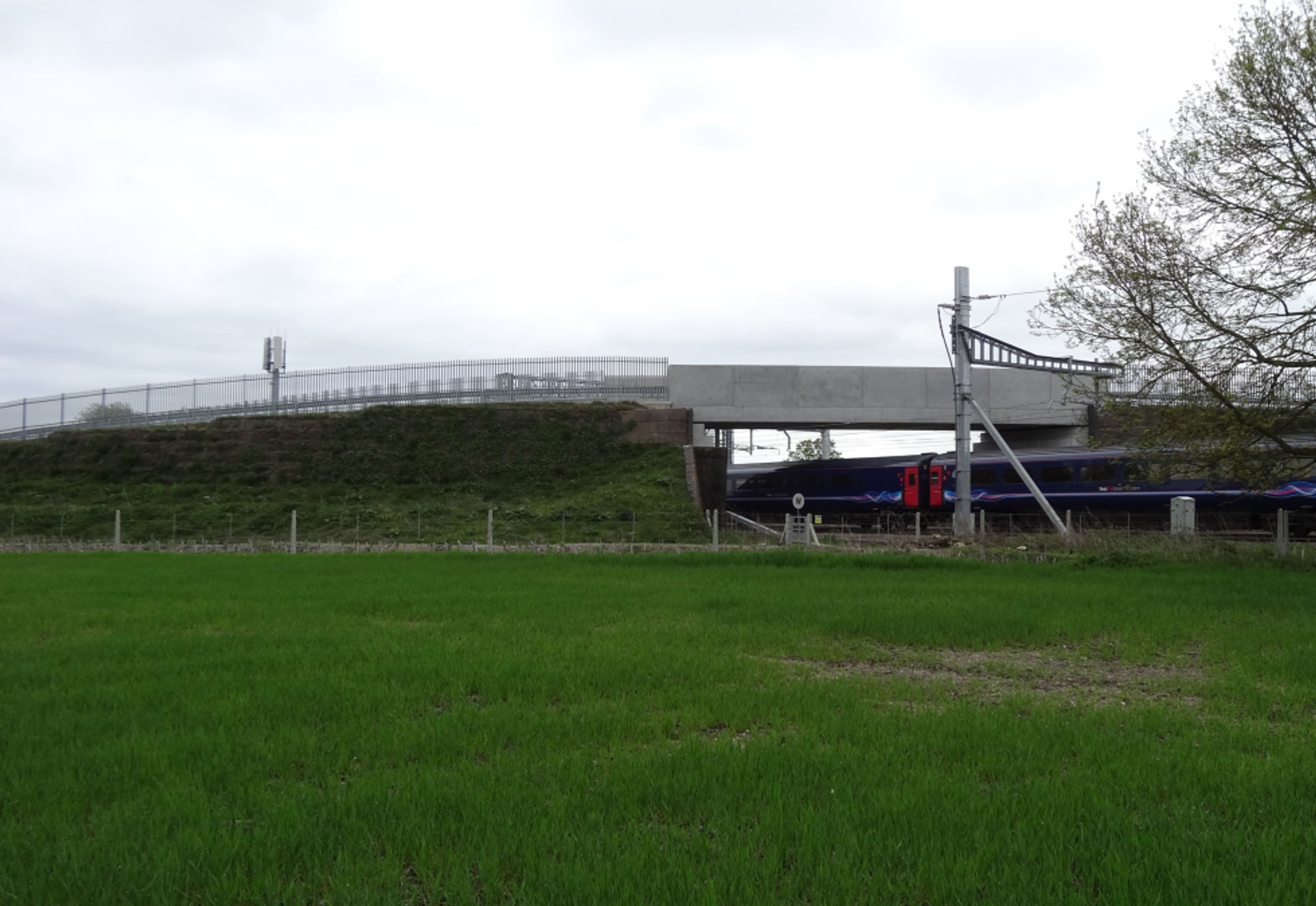 Great Western Main Line Upgrade Reinforced Soil Solution for Bridge Approach Reconstruction