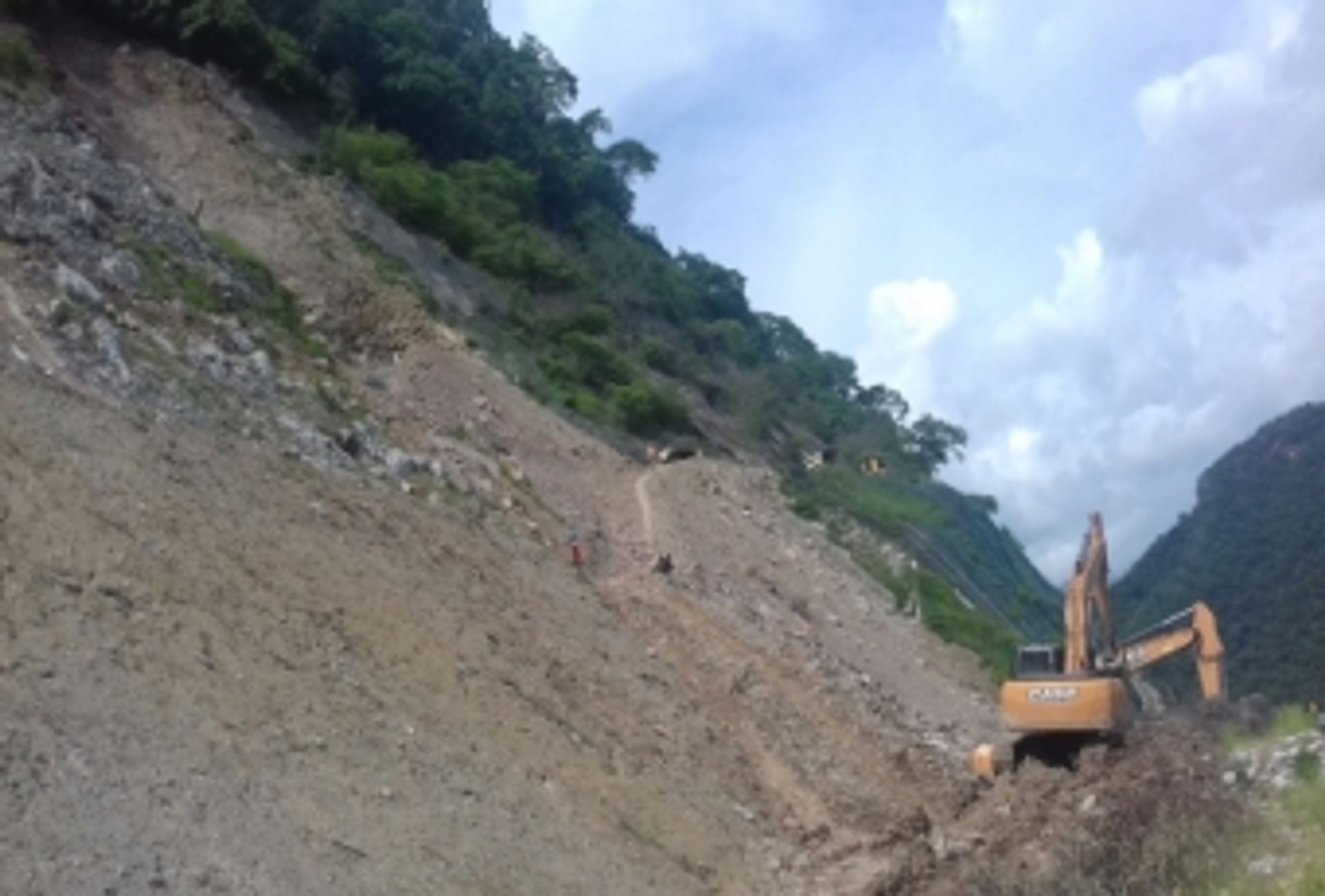 RENFORCEMENT DE LA COUCHE DE FORME  DE LA RN4