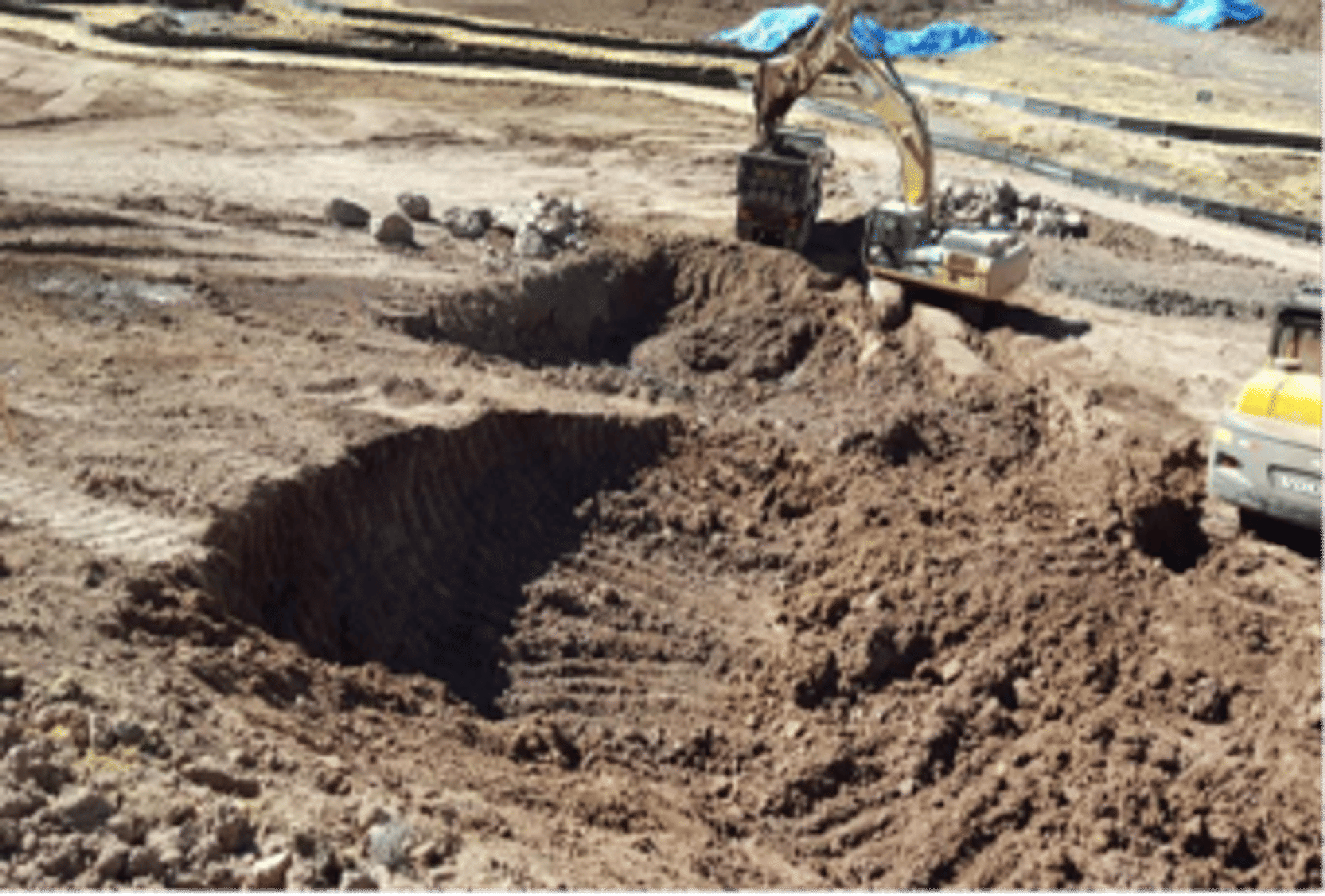 REFORÇO DE FUNDAÇÃO - BARRAGEM DE ÁGUA TAMBOMAYO