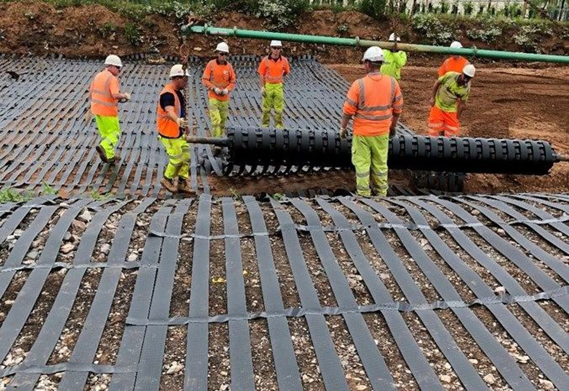 Gateway South Coventry Geogrid Reinforced Platform Over Landfill