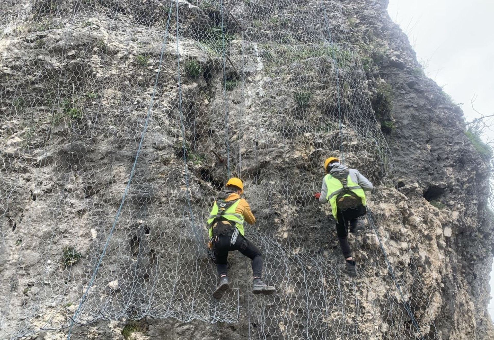 ROCKFALL PROTECTION OF CASTLE OF GJIROKASTRA