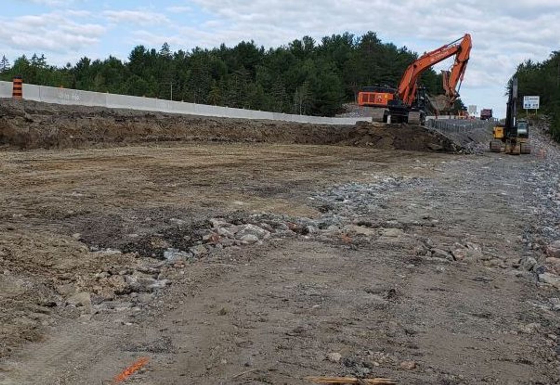 A NOVEL APPROACH TO PAVEMENT DISTORTION