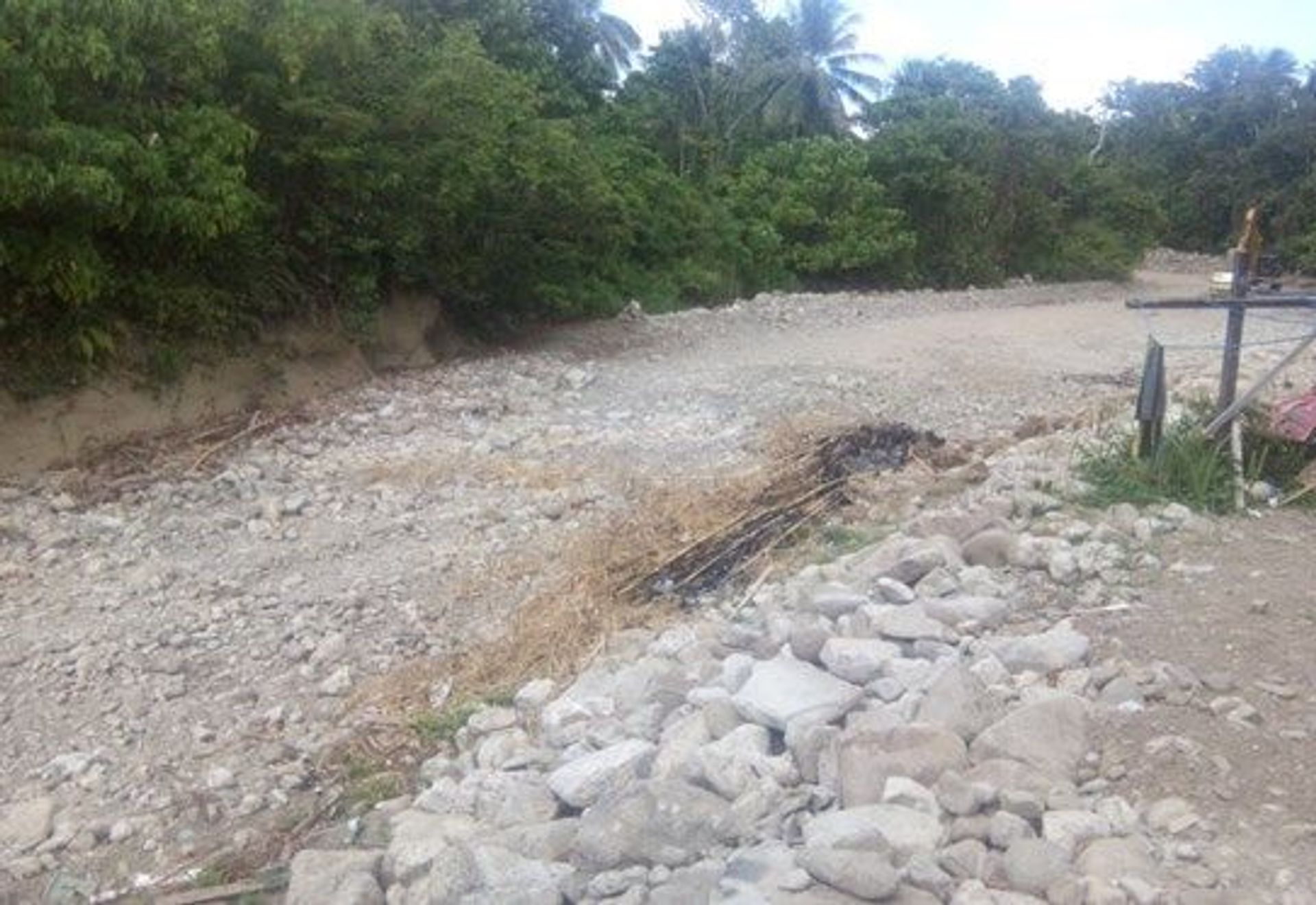 WAY LOLA KECIL RIVER BANK PROTECTION