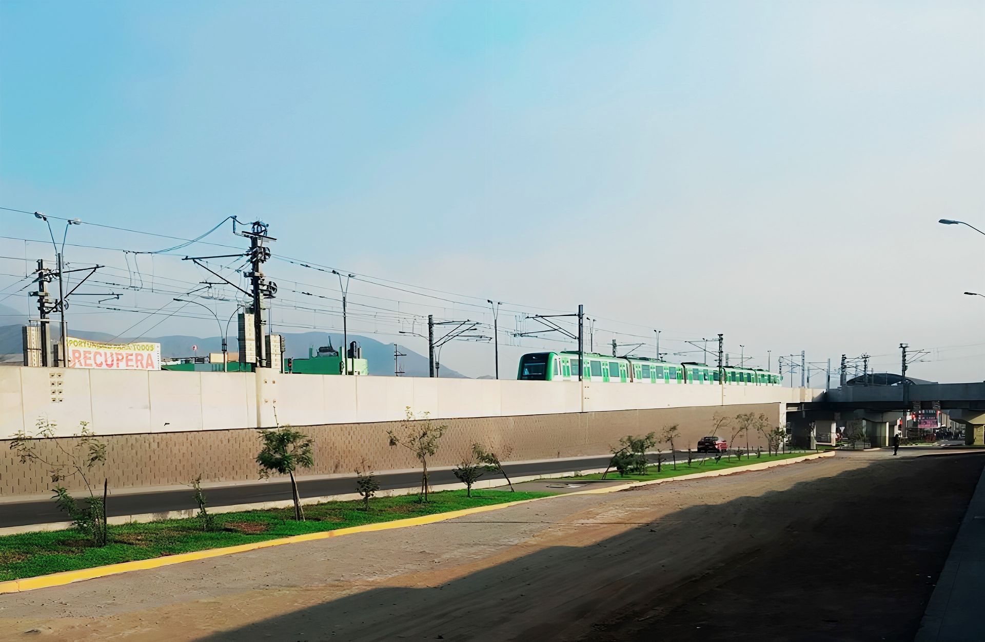 MURO MACWALL® ESTACIÓN BAYOVAR