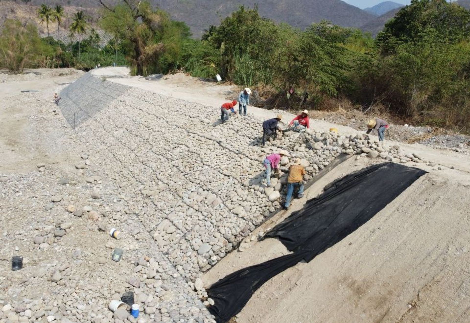 PROTECCION MARGINAL EN EL RIO LA VIRGEN