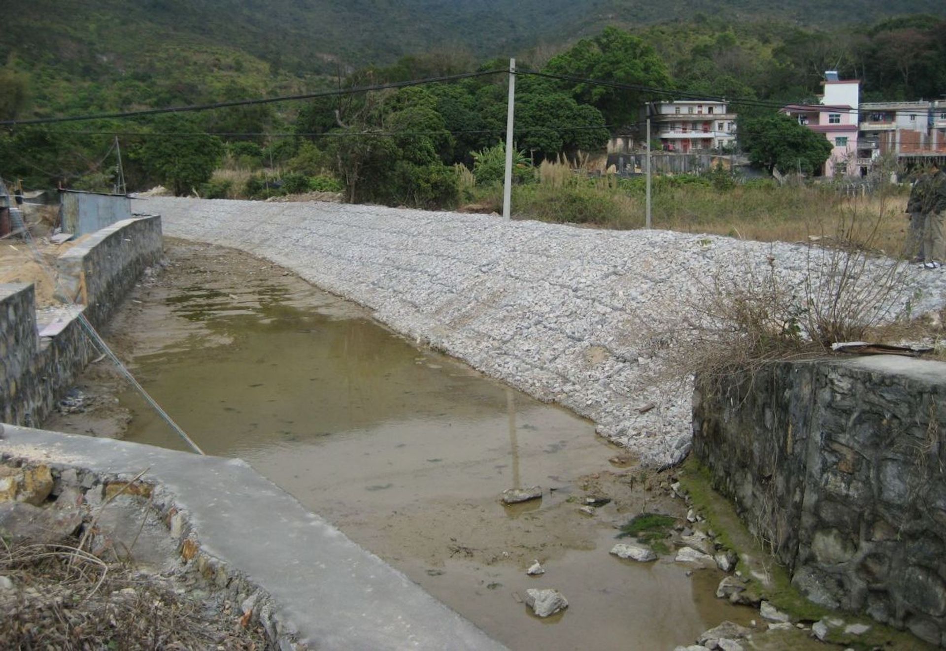 南澳东涌村排洪渠整治工程