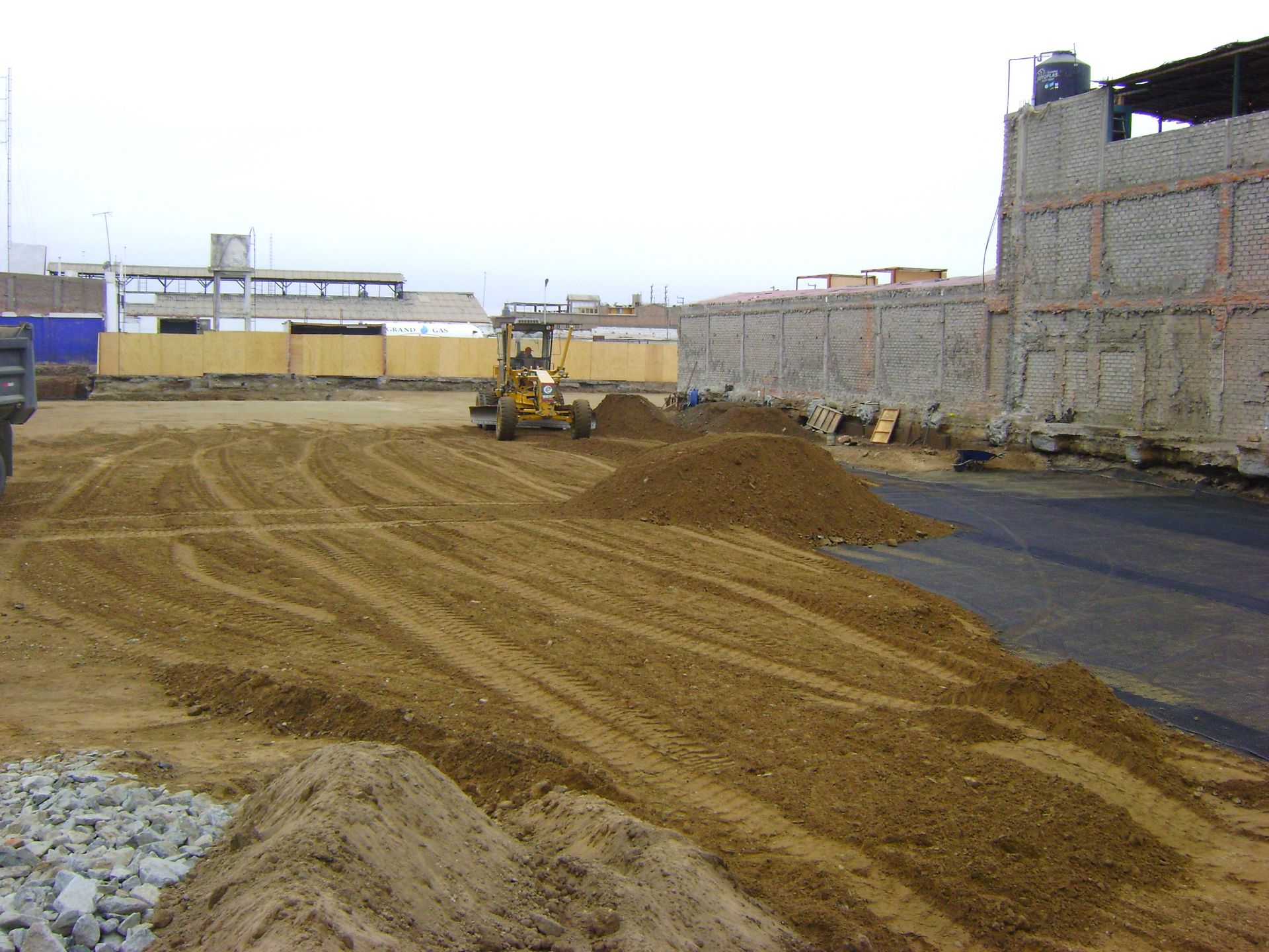 REFUERZO DE PAVIMENTACIÓN-PLAZA VEA