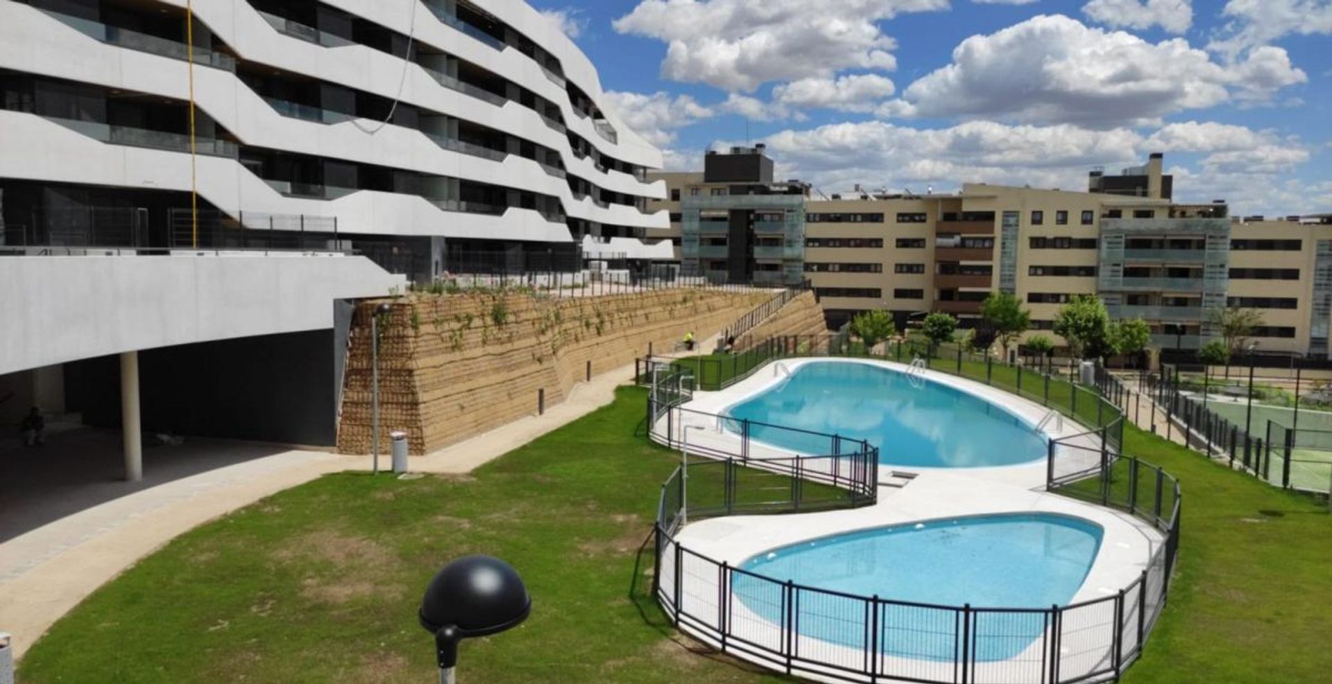 URBANIZACIÓN SAN SEBASTIAN DE LOS REYES