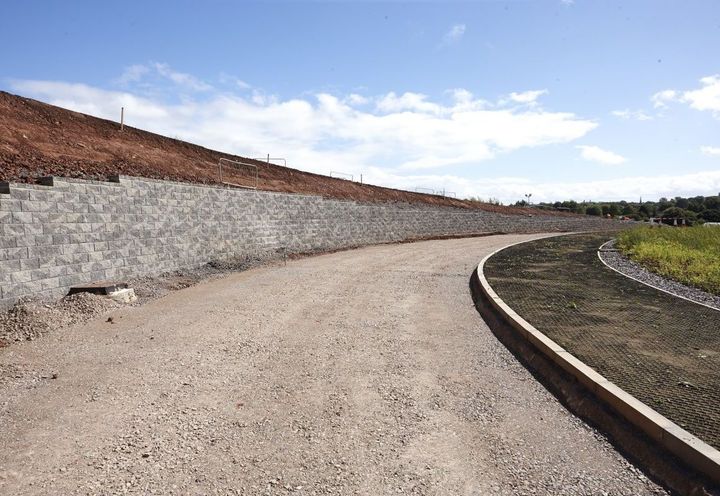 Slip Road Section - MacWall Vertica - 4 Degrees BBA