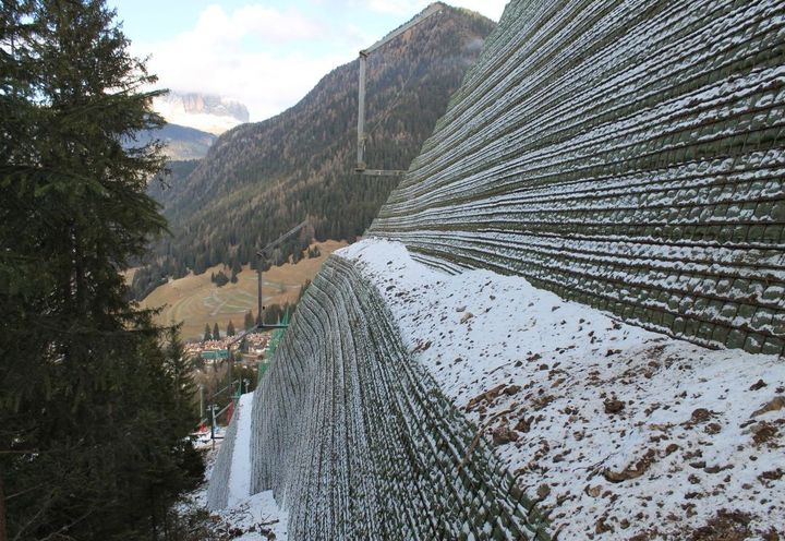 ALLARGAMENTO PISTA DA SCI “PISTA ALOCH" POZZA DI FASSA (TN)