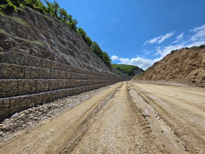 Gabion walls