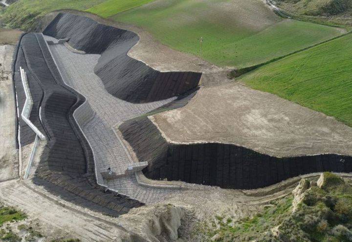 Vista generale dell'opera a costruzione ultimata