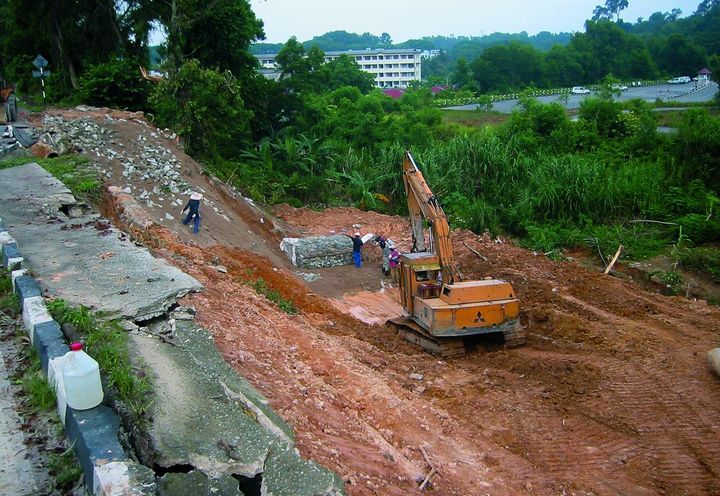 ROAD EMBANKMENT STABILIZATION_1
