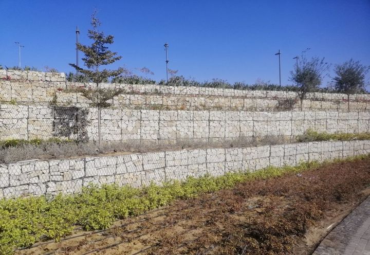 Close view of the Terramesh MSE wall with plantation