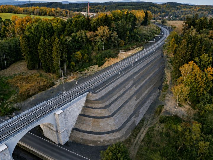 reinforced-soil-walls-and-slope-reinforcement_3