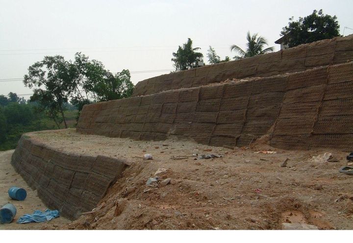 SLOPE REINSTATEMENT WORKS AT TAMAN RASAH JAYA, SEREMBAN_0