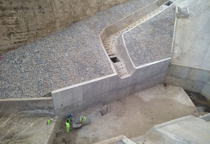 ESTABILIZACION DE TALUDES PARA PUENTE COLMENAS_4