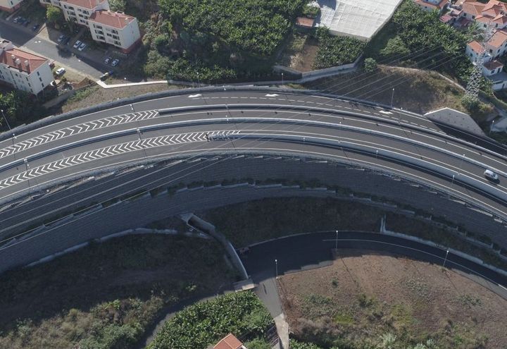 Vista aérea de la infraestructura vial