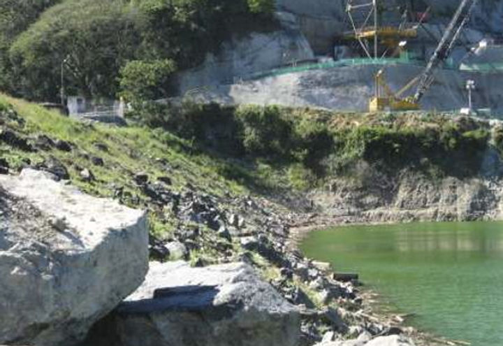 AMBUKLAO DAM UPSTREAM SLOPE (PHASE I)_0