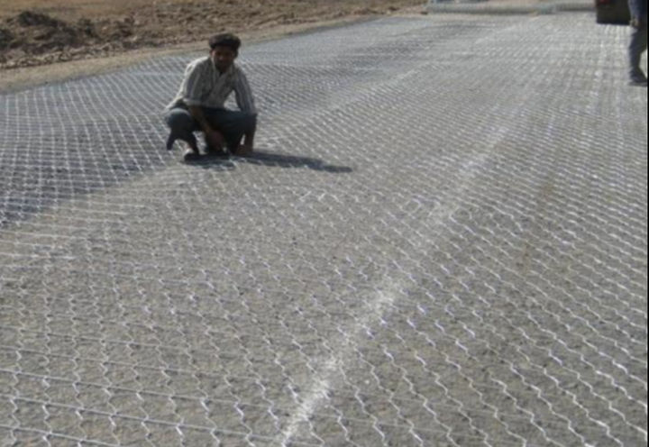 Photo 6: Laying of  Road Mesh®
