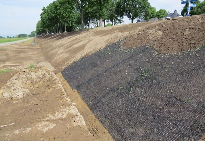 After installation: vegetative soil layer 