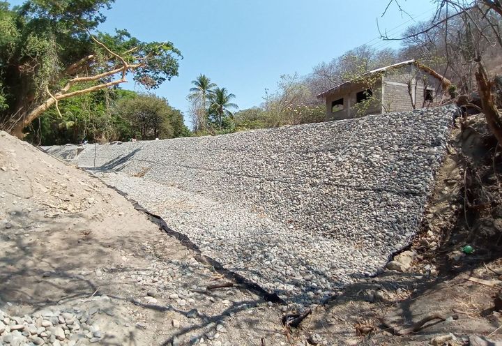 PROTECCION MARGINAL EN EL ARROYO ZAACHILA_4