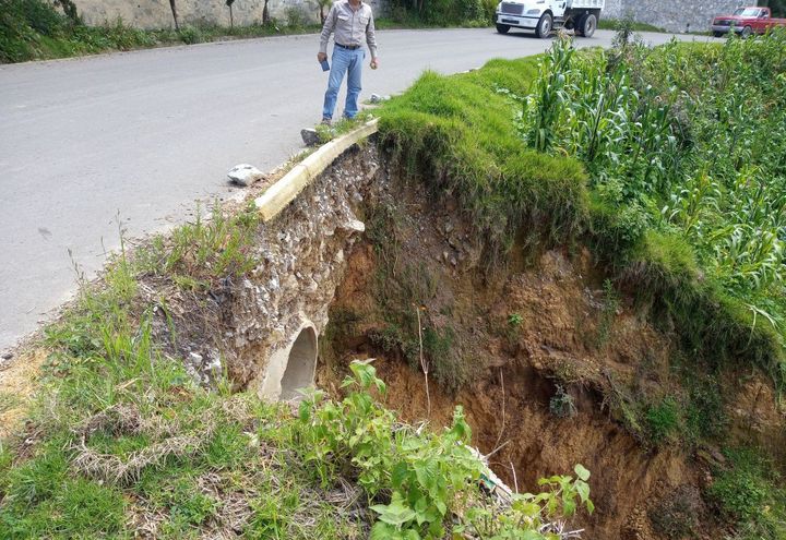 MURO CON SISTEMA TERRAMESH Y ALCANTARILLA_0