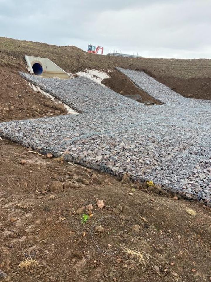  Reno mattresses can be installed on slopes up to 45  degrees