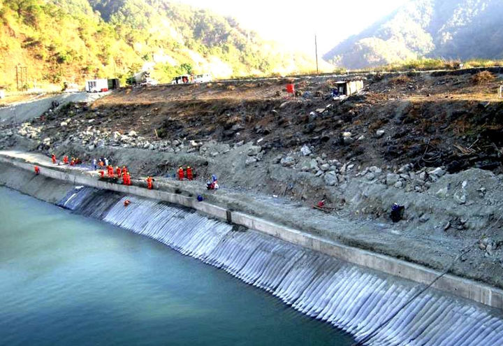 AMBUKLAO DAM UPSTREAM SLOPE (PHASE I)_2