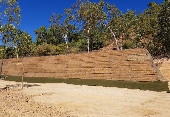 GTM embankment:complete installation (downslope view)