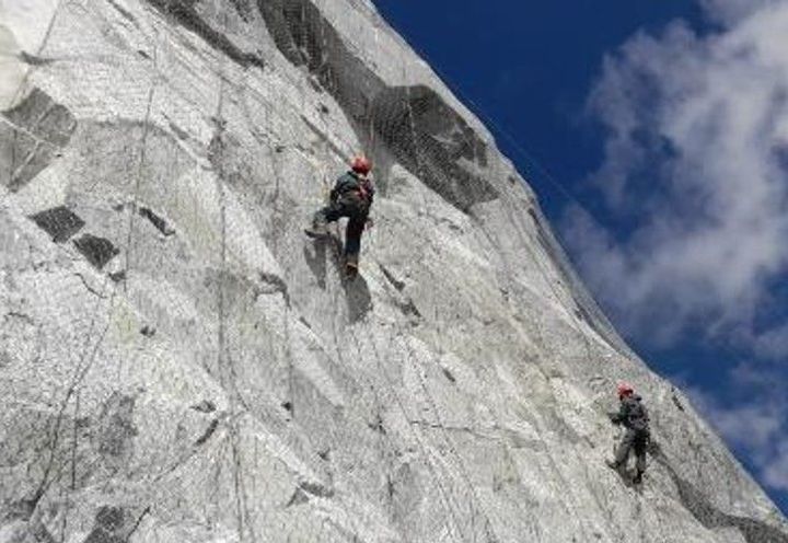 SISTEMA CONTRA CAÍDA DE ROCAS ANTAMINA FASE 8S_5