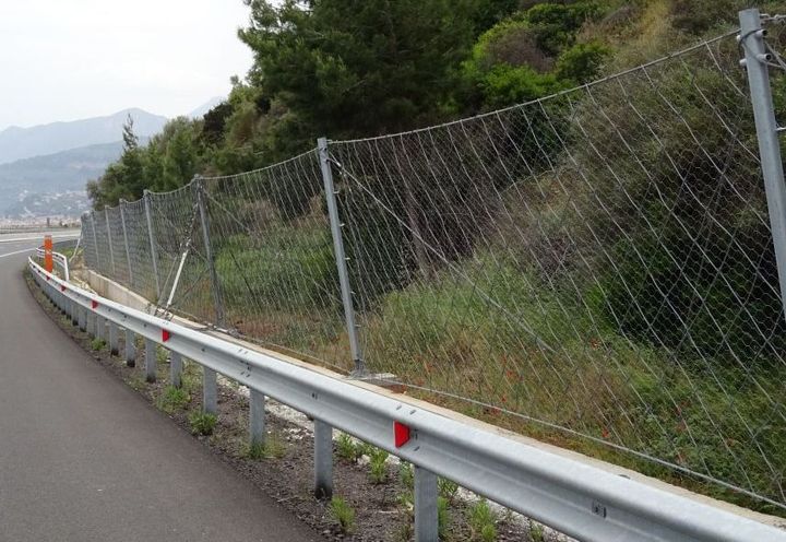 Φράκτης Ανάσχεσης Βραχοπτώσεων RB750