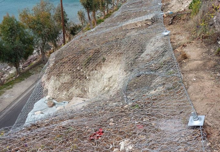 ΤΟΠΟΘΕΤΗΣΗ STEELGRID MO-300 ΣΤΗΝ ΣΤΕΨΗ ΤΟΥ ΠΡΑΝΟΥΣ
