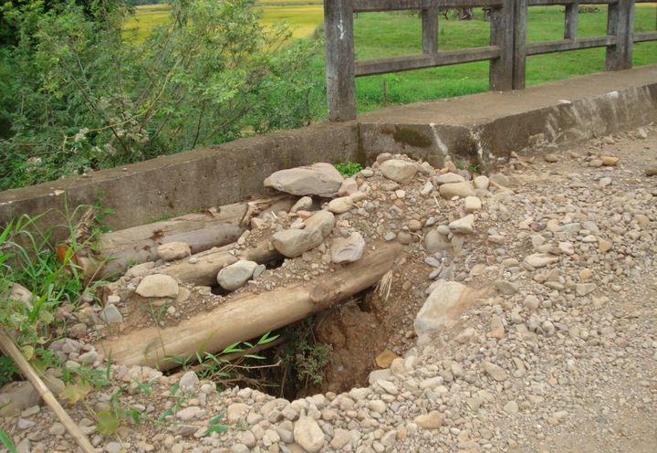 PROTECCIÓN DE MÁRGEN - PUENTE SOBRE RÍO MACACO_1